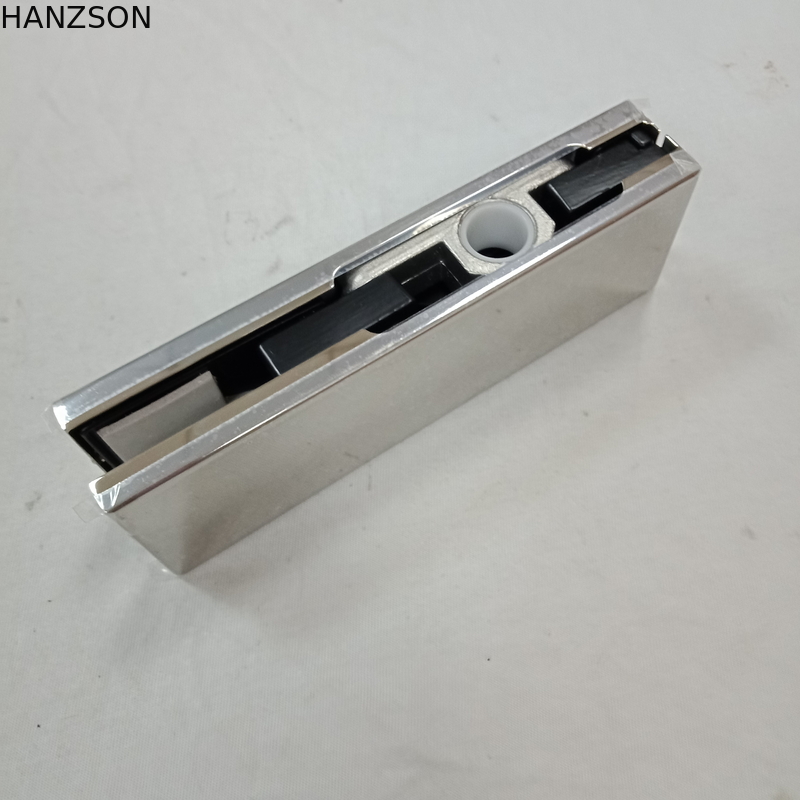 SS201 SS304 Glass Door Hardware Accessories Glass Door Clamp 8mm Castings Thickness